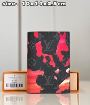 LV WALLET