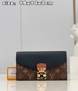 LV WALLET