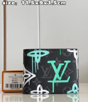 LV WALLET