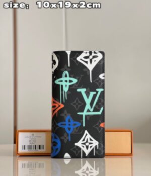 LV WALLET