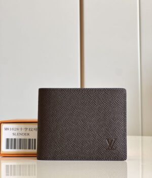 LV WALLET