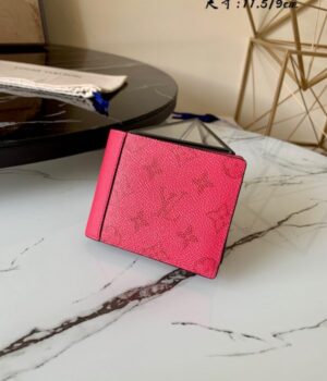 LV WALLET