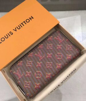LV WALLET
