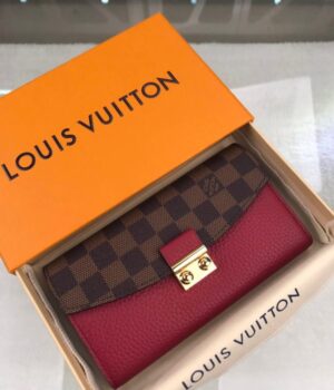 LV WALLET