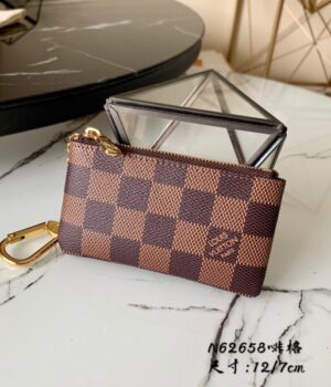 LV WALLET
