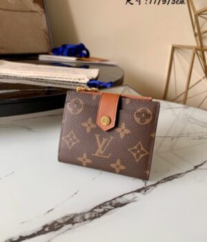LV WALLET