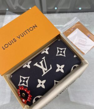 LV WALLET