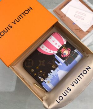 LV WALLET