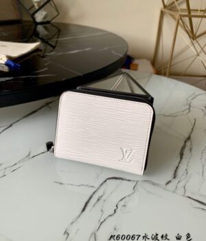LV WALLET