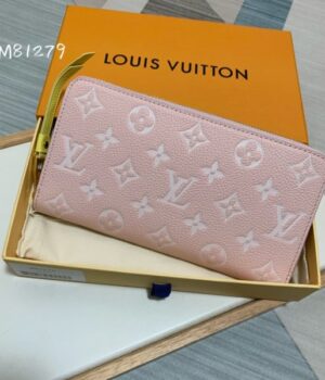LV WALLET