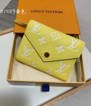 LV WALLET
