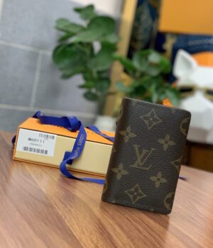 LV WALLET