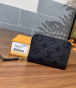 LV WALLET