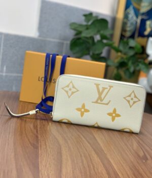 LV WALLET