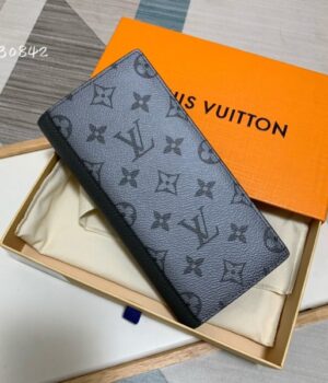LV WALLET