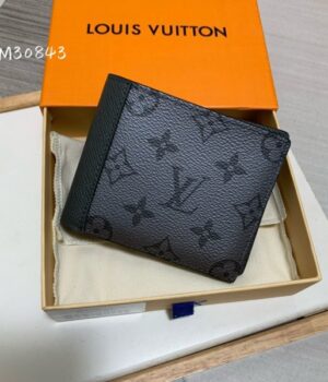 LV WALLET