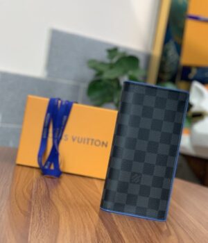 LV WALLET