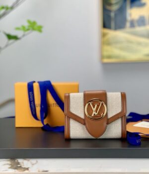 LV WALLET
