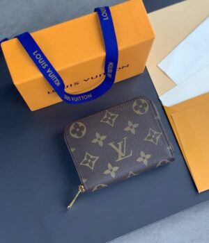 LV WALLET