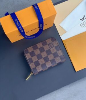 LV WALLET
