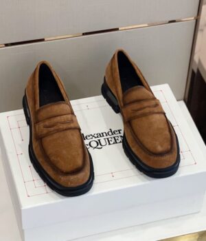 McQUEEN LOAFER