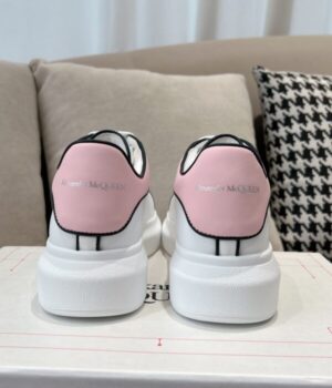 McQUEEN SNEAKER