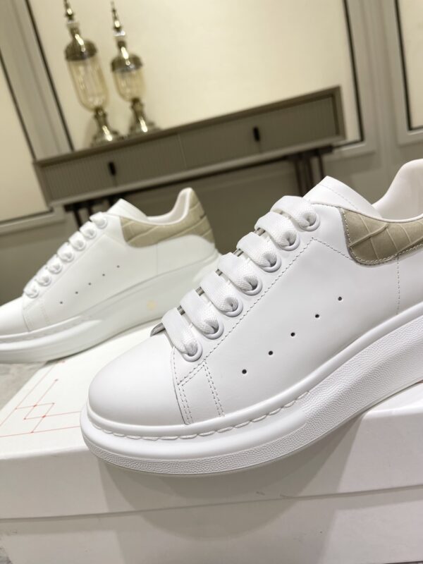 McQUEEN SNEAKER - Image 8