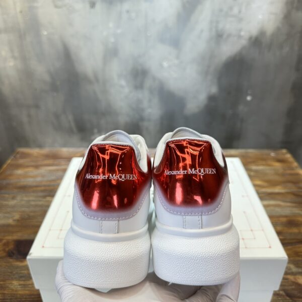 McQUEEN SNEAKER