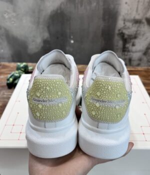 McQUEEN SNEAKER