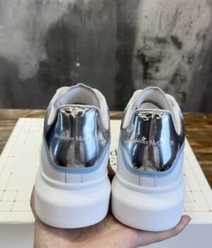 McQUEEN SNEAKER