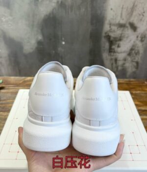 McQUEEN SNEAKER