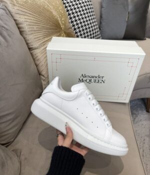 McQUEEN SNEAKER