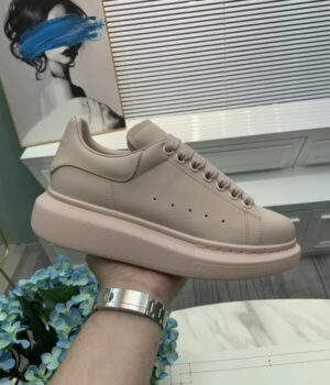 McQUEEN SNEAKER