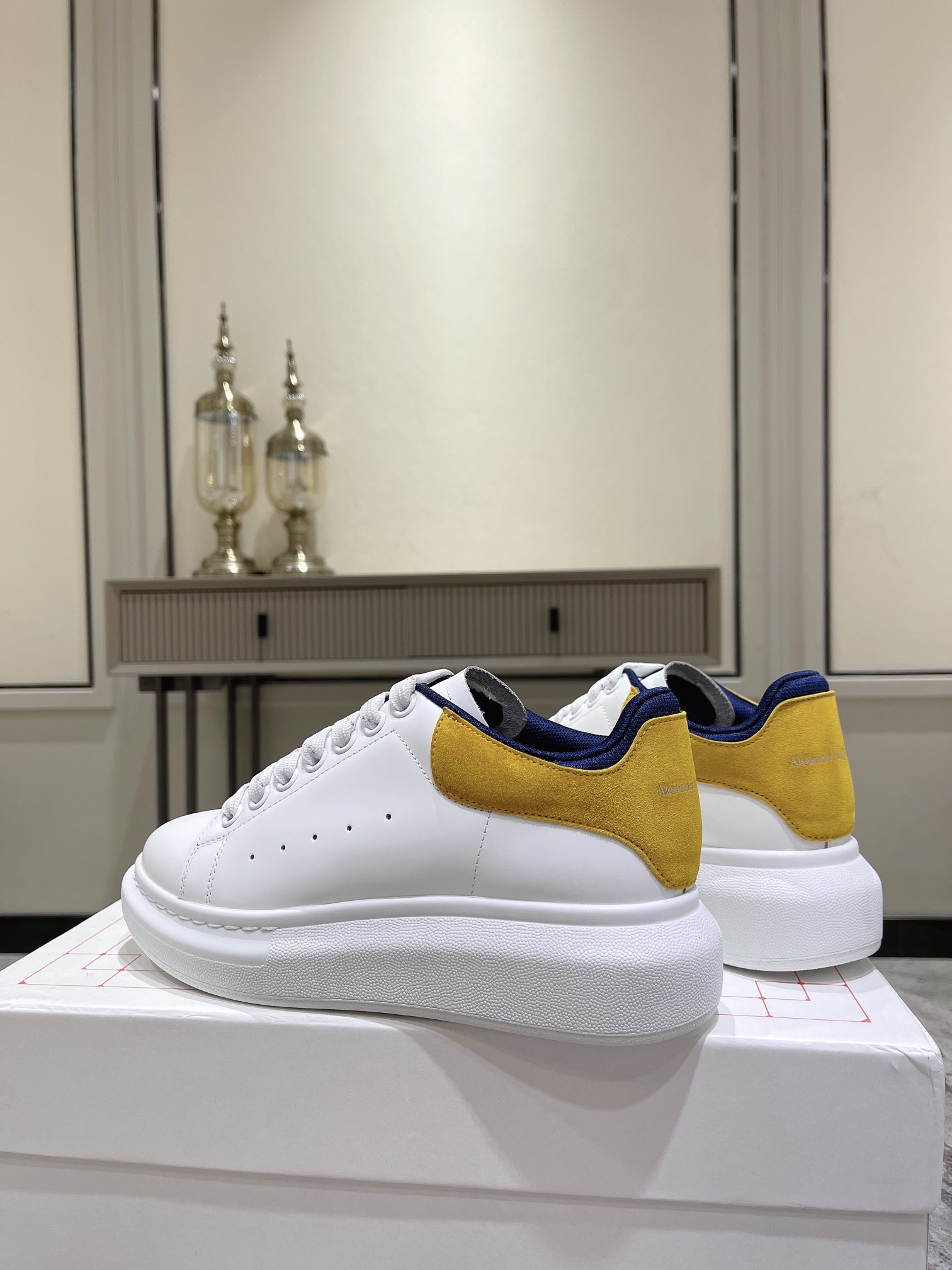 McQUEEN SNEAKER - Image 2