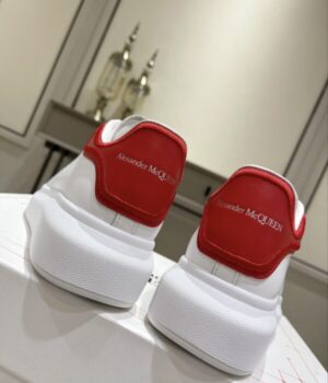 McQUEEN SNEAKER