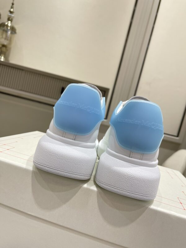 McQUEEN SNEAKER