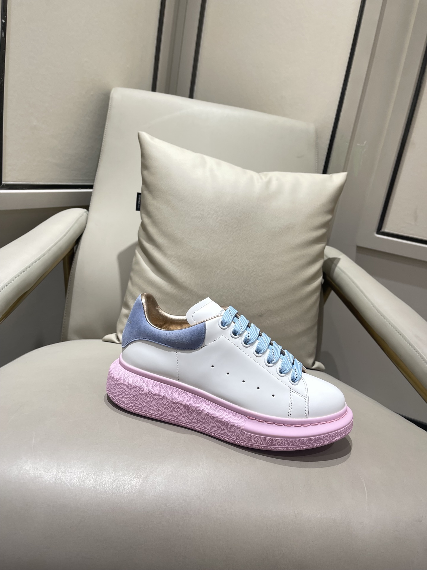 McQUEEN SNEAKER - Image 2