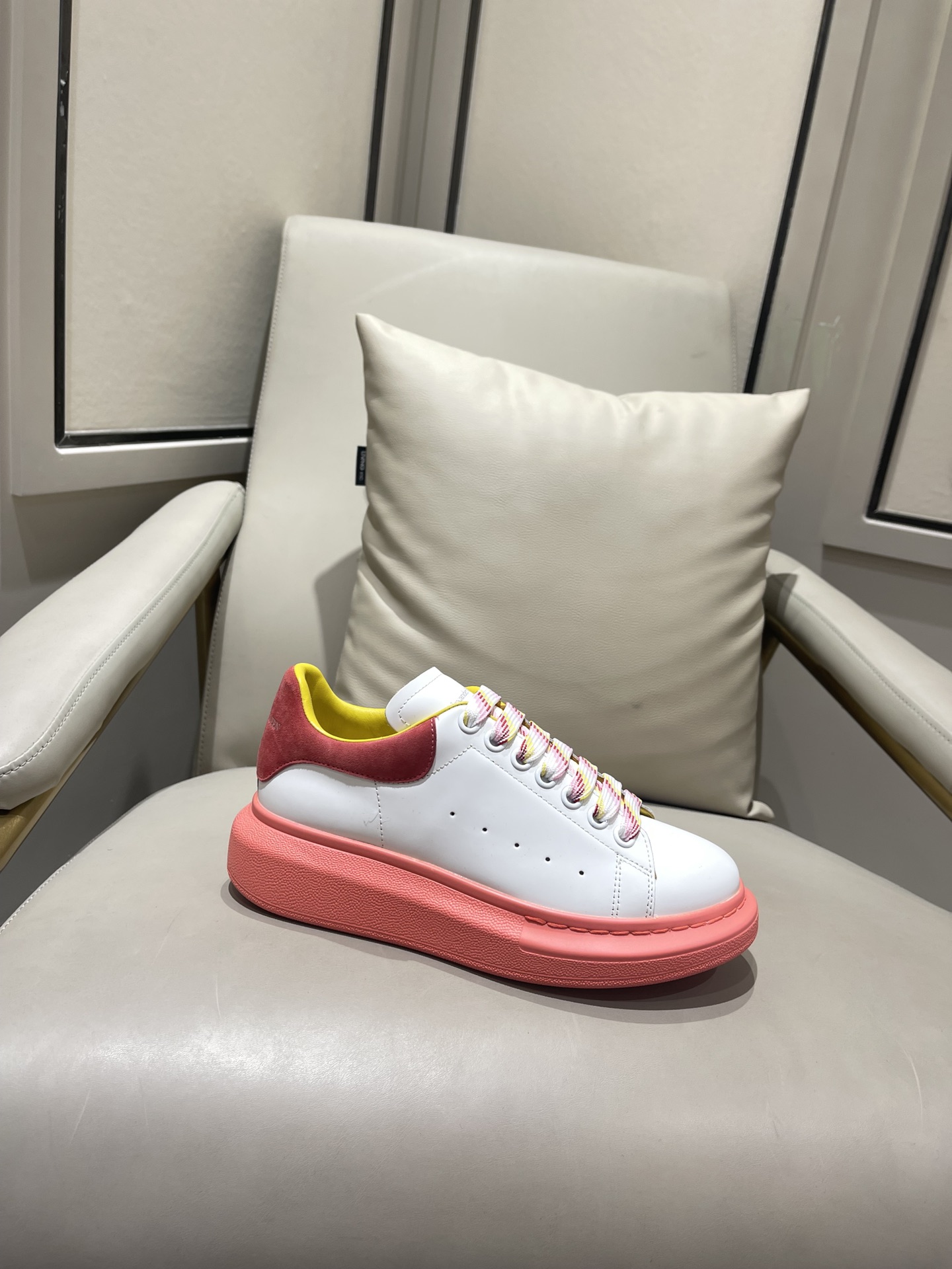 McQUEEN SNEAKER - Image 2