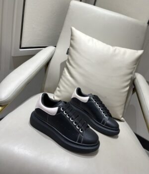 McQUEEN SNEAKER
