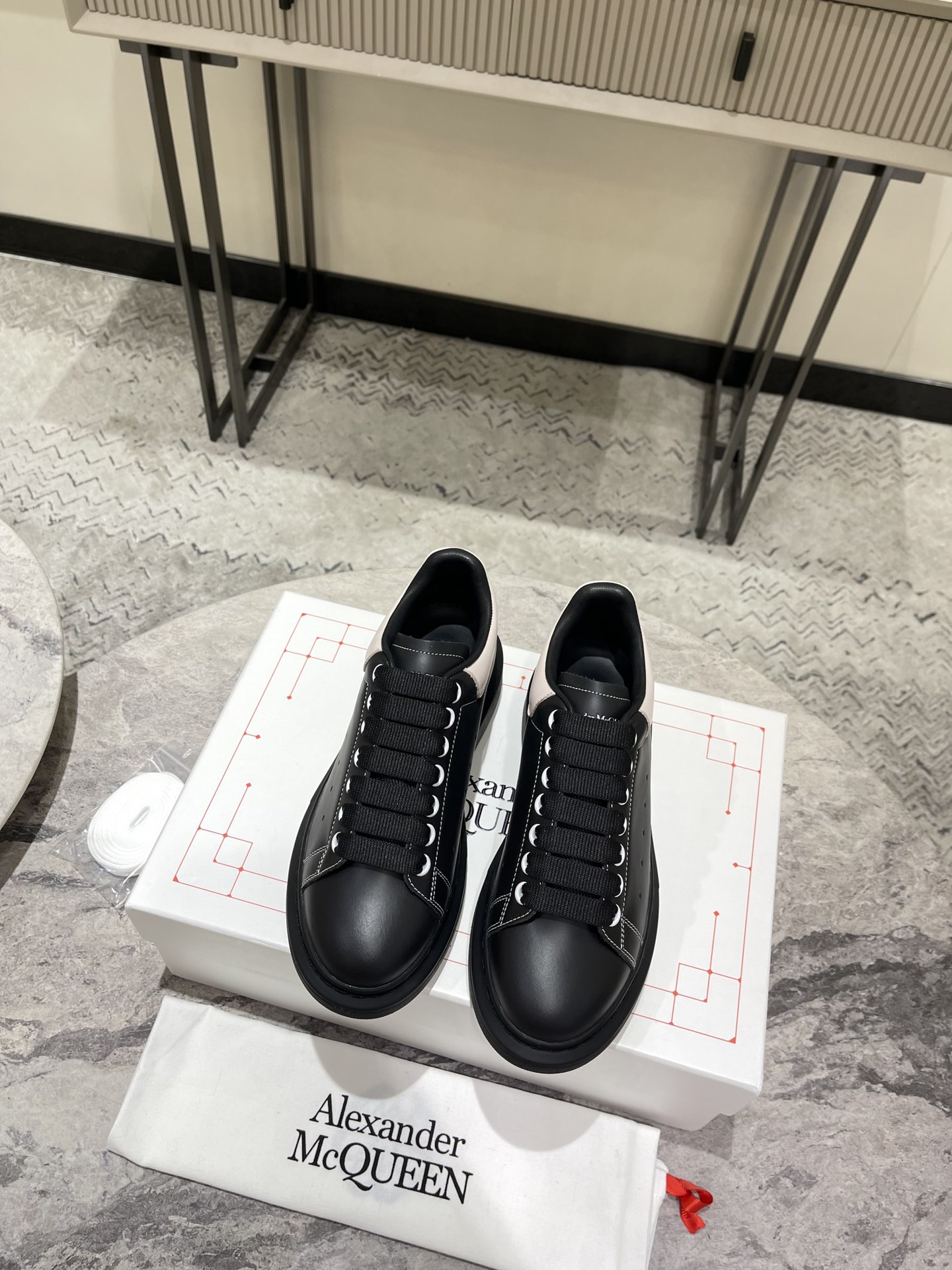 McQUEEN SNEAKER - Image 5