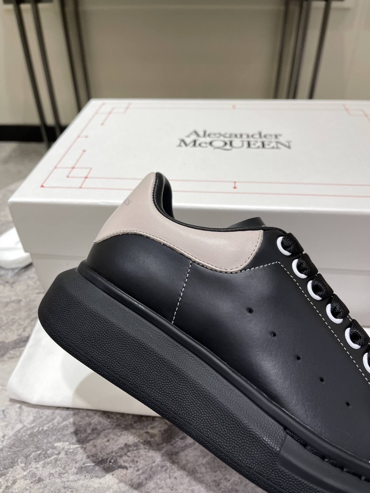 McQUEEN SNEAKER - Image 7