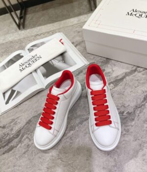 McQUEEN SNEAKER
