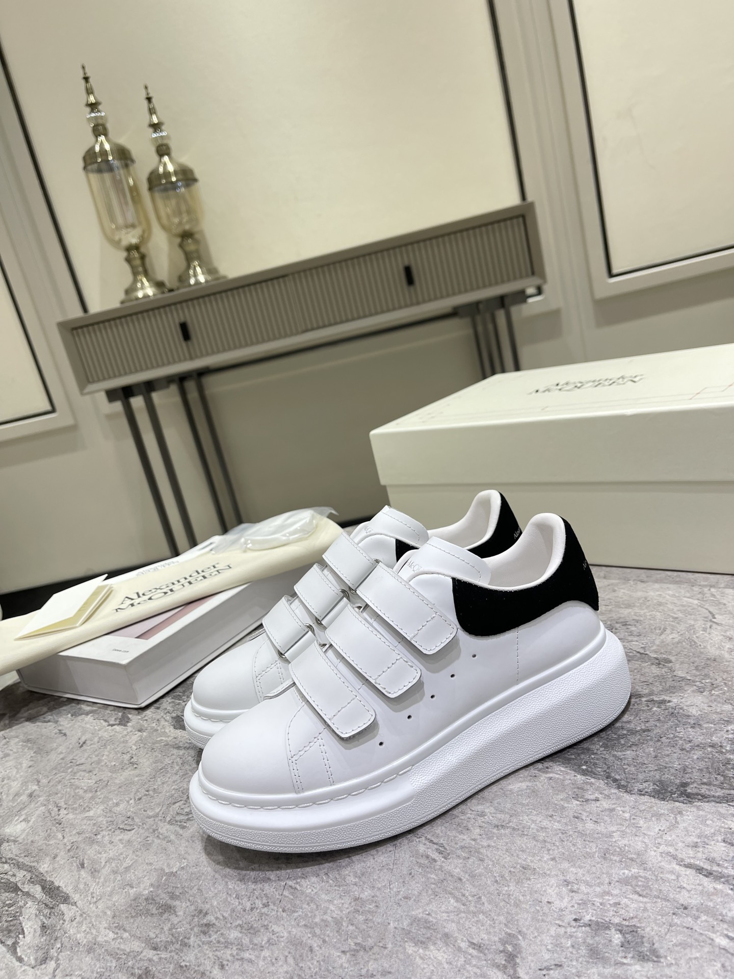 McQUEEN SNEAKER - Image 2