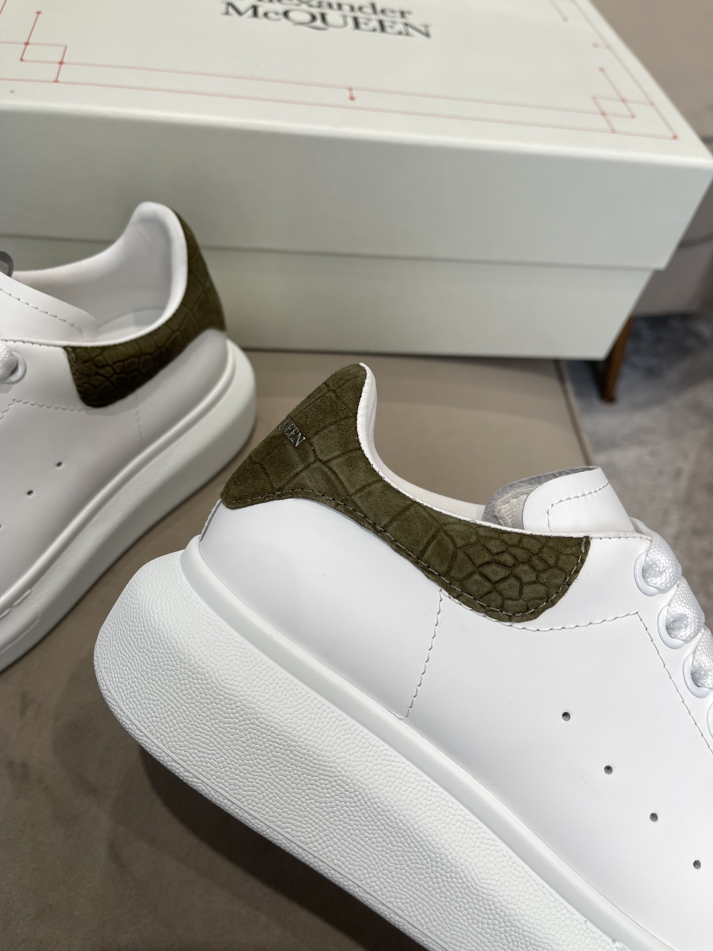 McQUEEN SNEAKER - Image 7
