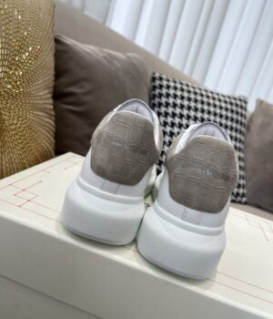 McQUEEN SNEAKER