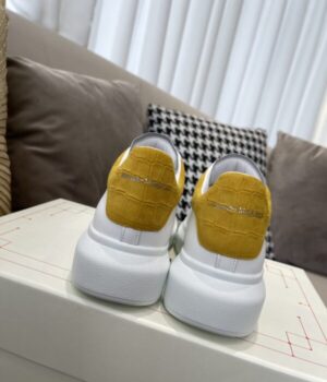 McQUEEN SNEAKER