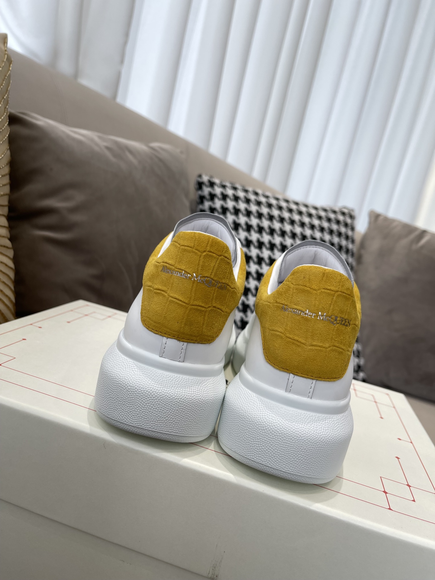 McQUEEN SNEAKER - Image 2