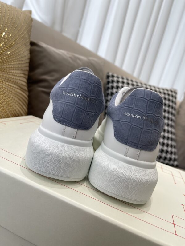 McQUEEN SNEAKER