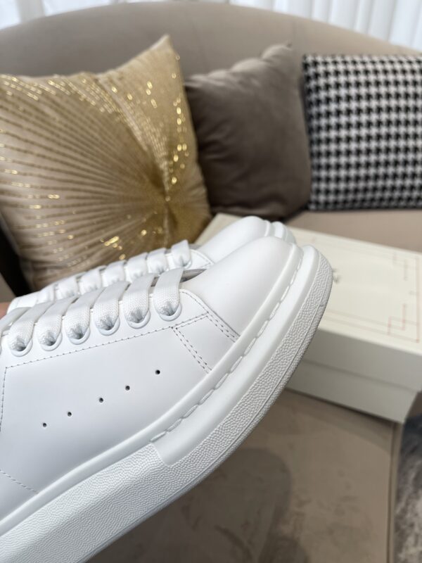 McQUEEN SNEAKER - Image 6