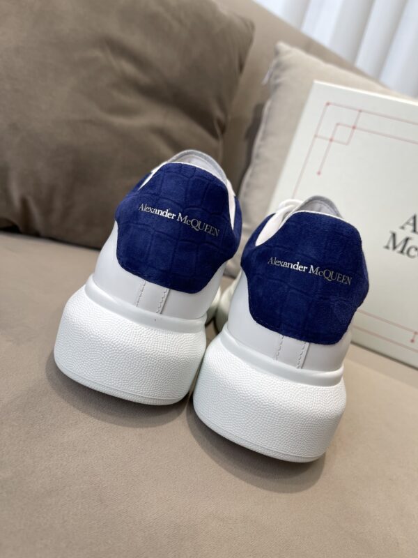 McQUEEN SNEAKER